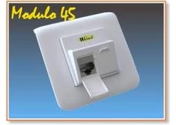 Kiegészítők, üres szerelvények, előlapok