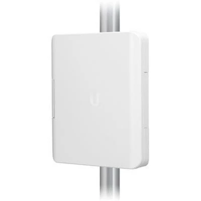 UBIQUITI USW-FLEX-UTILITY , Flex Switch kültéri IP67-es ház + Ethernet patch kábel és 60W PoE adapte
