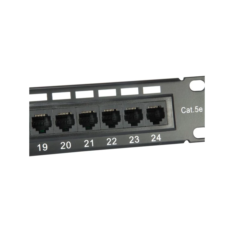 EQUIP 235325 Patch panel